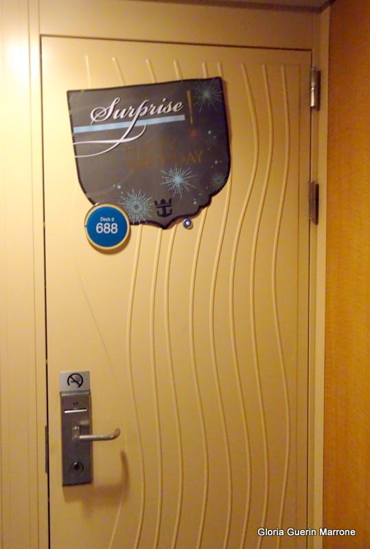 Port Canaveral, Florida - Surprise decoration on Cabin 9688in Door