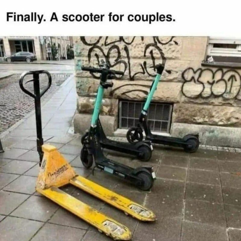 couples scooter.jpg?auto=format,compress