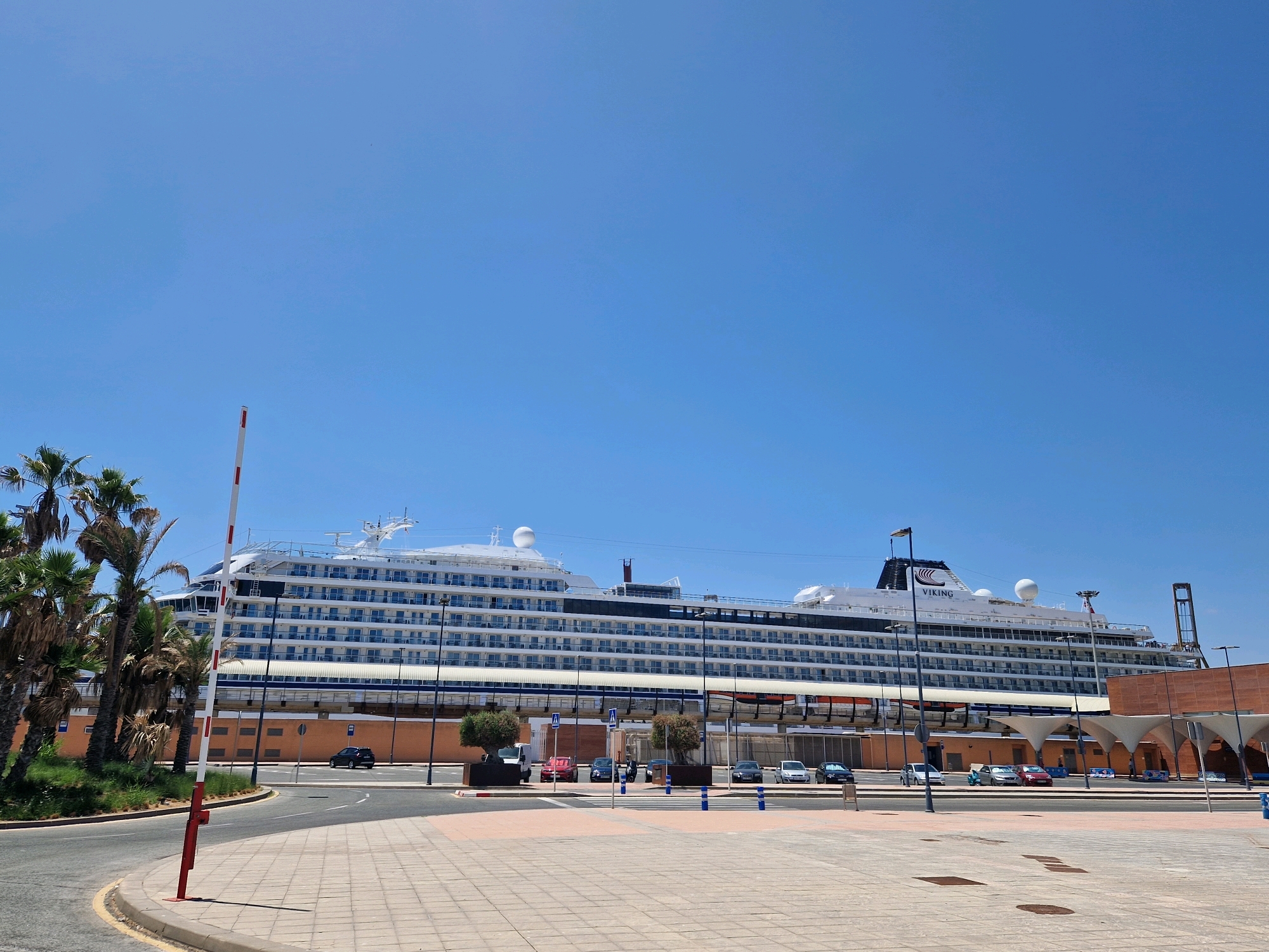 Viking Saturn Reviews, Ship Details & Photos - Cruiseline.com