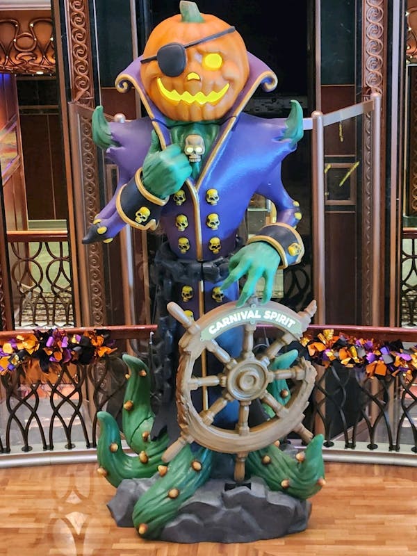 Happy Halloween - Carnival Spirit