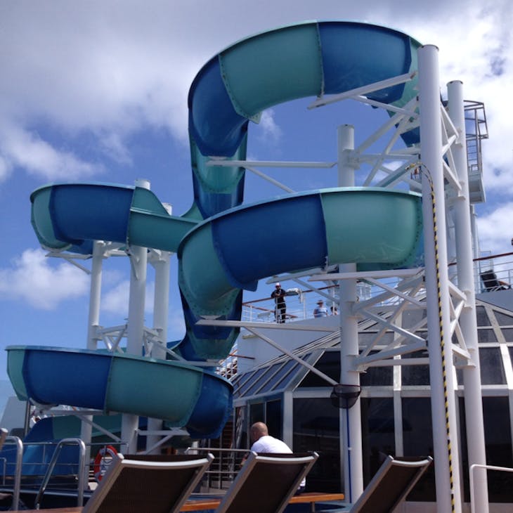 Water slide on the Carnival Splendor - Carnival Splendor