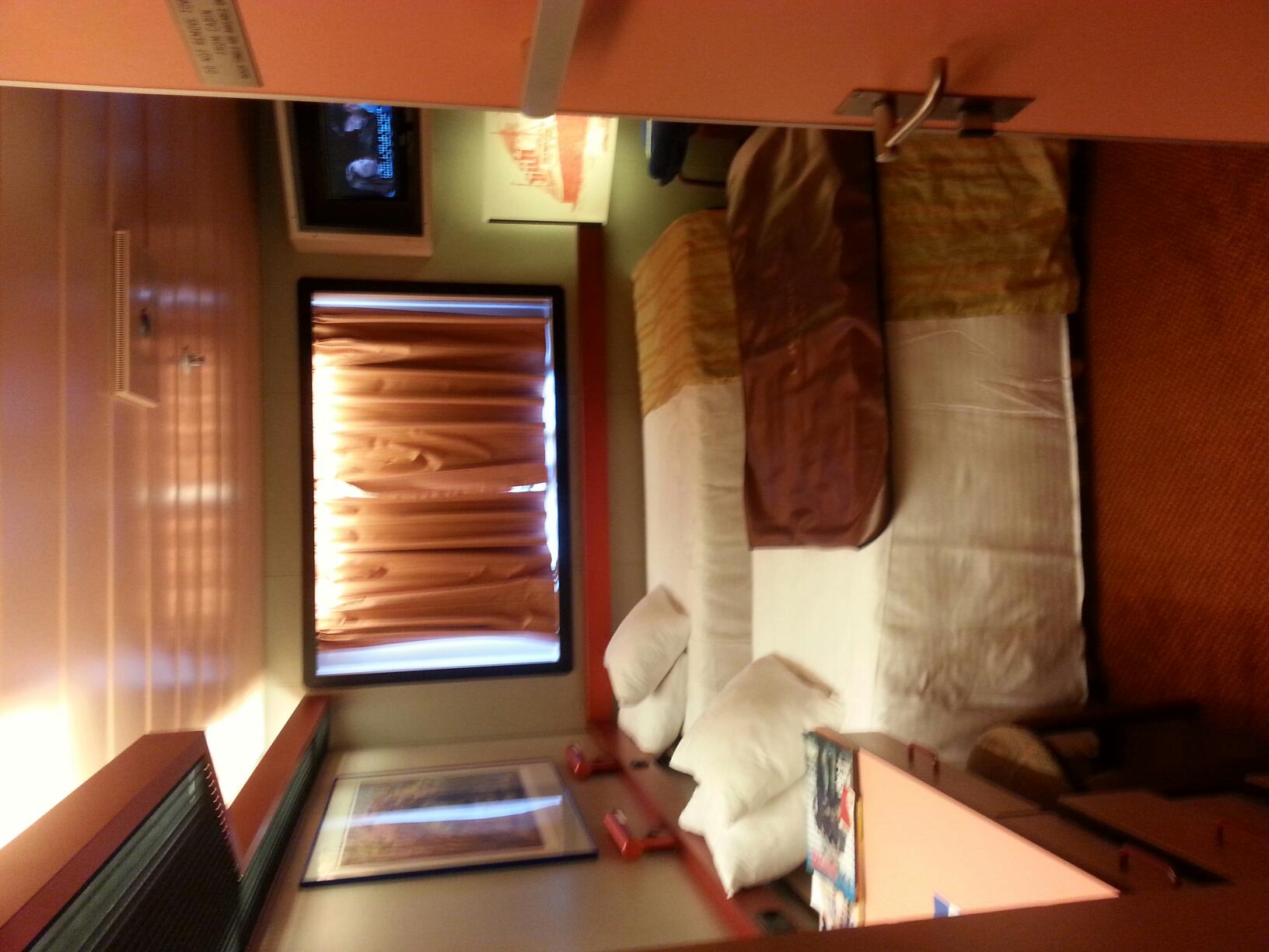 Oceanview Cabin R93 on Carnival Paradise, category 6B