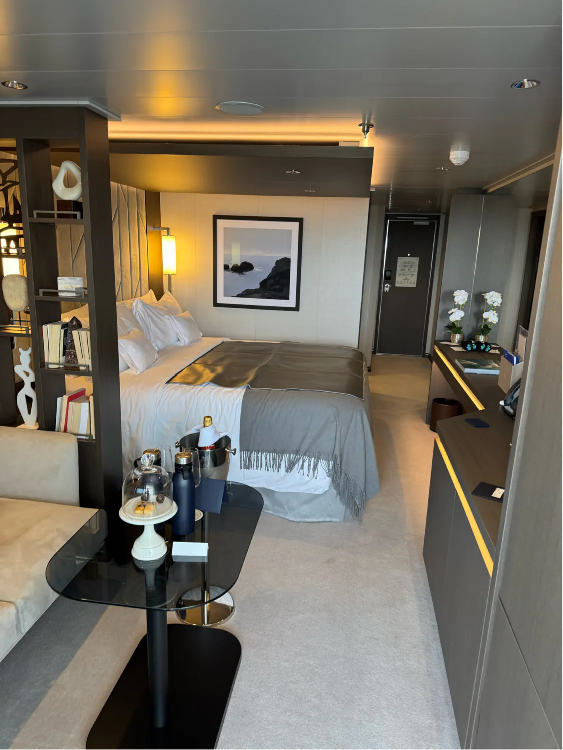 EXPLORA II Cruise Review by Whyter - April 14, 2025