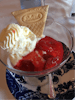 Dessert berry sundae 