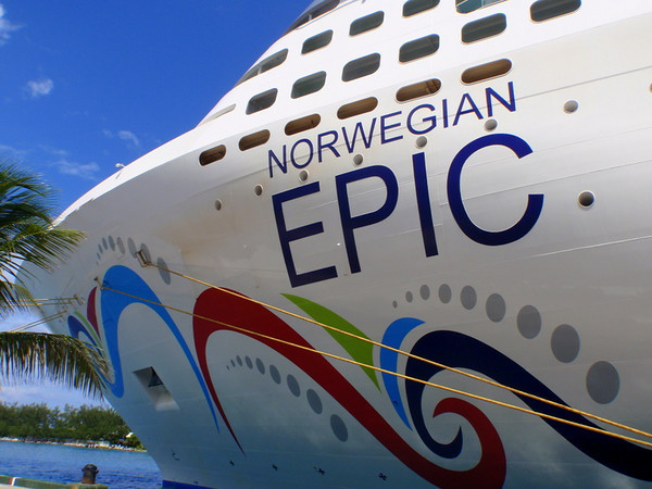 Norwegian Epic Reviews Ship Details Photos Cruiseline Com