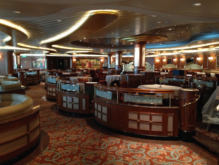 Vivaldi Dining Room - Sapphire Princess