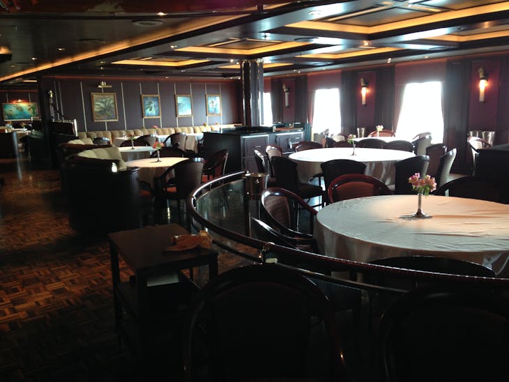 Savoy Dining Room - Sapphire Princess