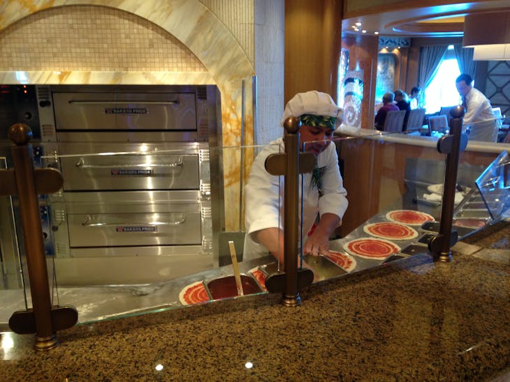 Alfredo's Pizzeria - Sapphire Princess