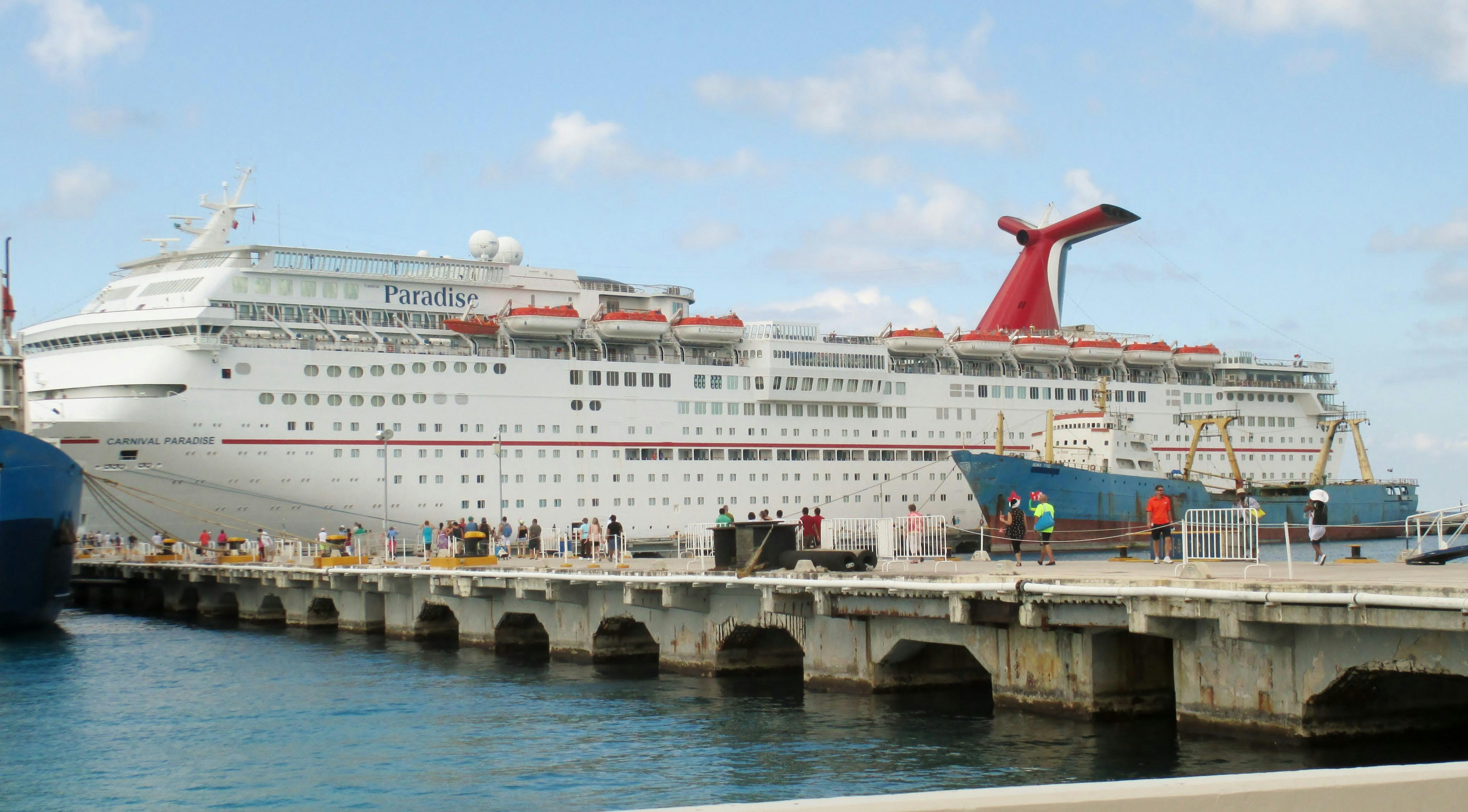 carnival paradise cruise from tampa