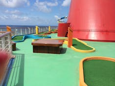 Mini Golf - Carnival Sunshine