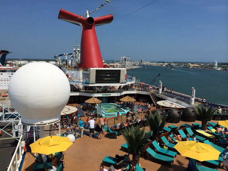 Lido Deck - Carnival Sunshine