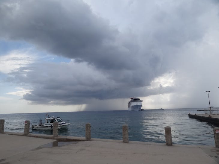 Carnival Legend, Grand Cayman, storms in the area. - Carnival Legend