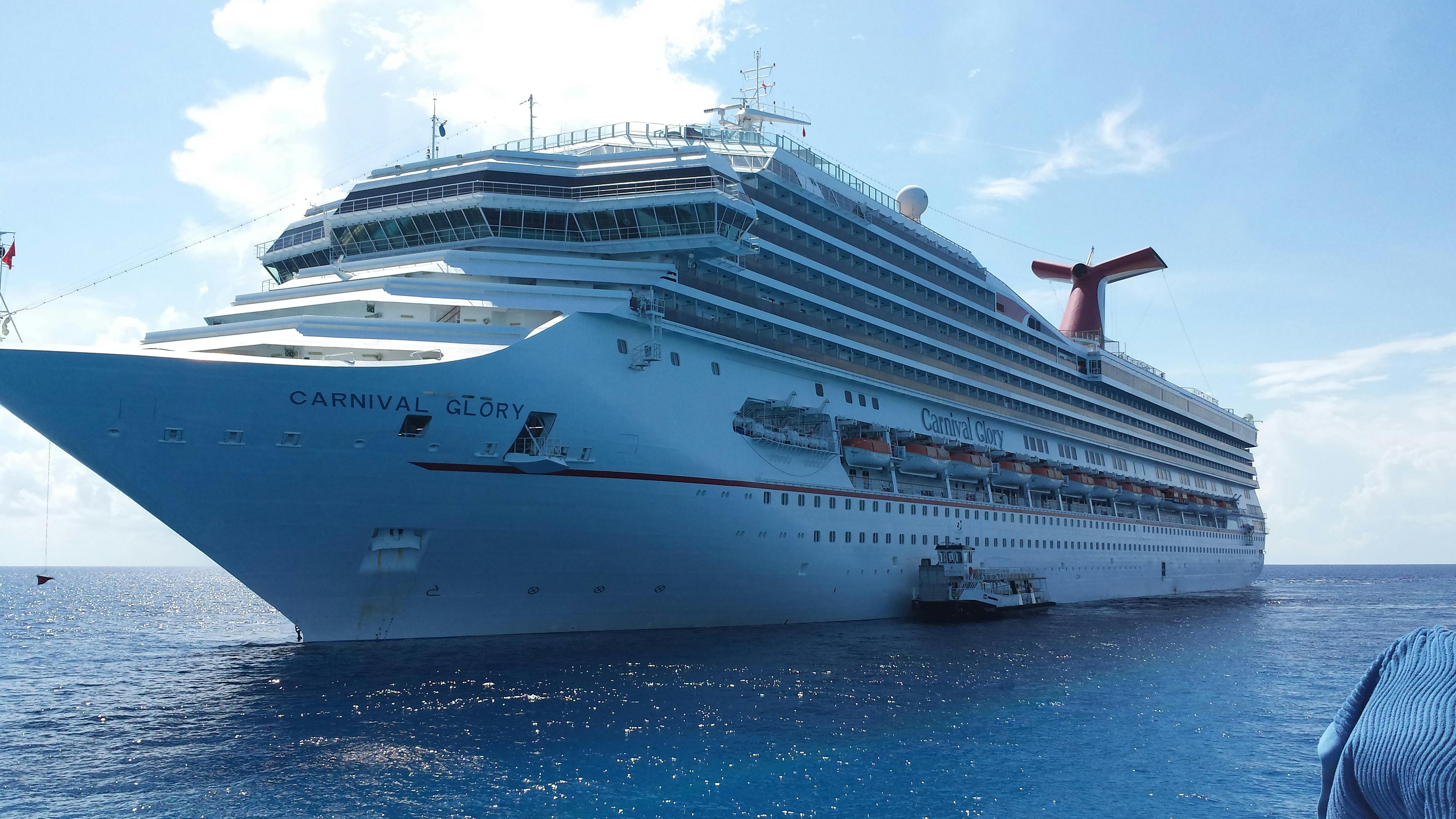 carnival cruise glory ship