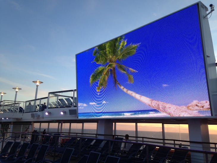 Quantum of the Seas Movie Under the Stars - Quantum of the Seas