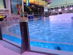 Quantum of the Seas Hot Tub