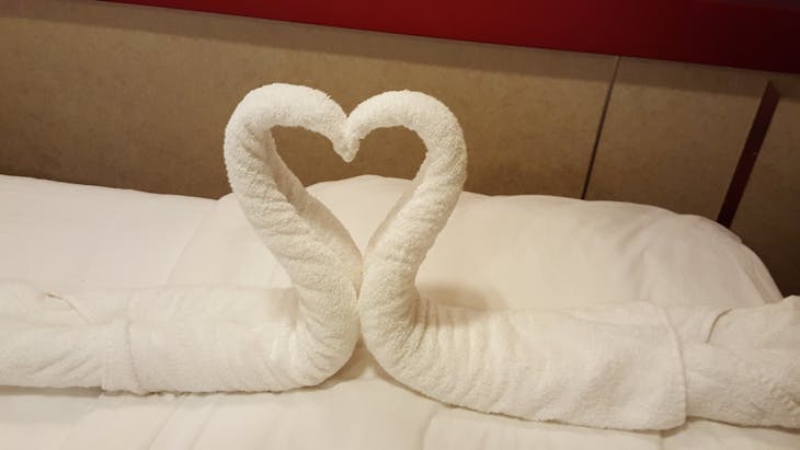 Carnival Inspiration cabin E95 - What Manny had waiting for us at turn down on Thursday, our anniversary day! 