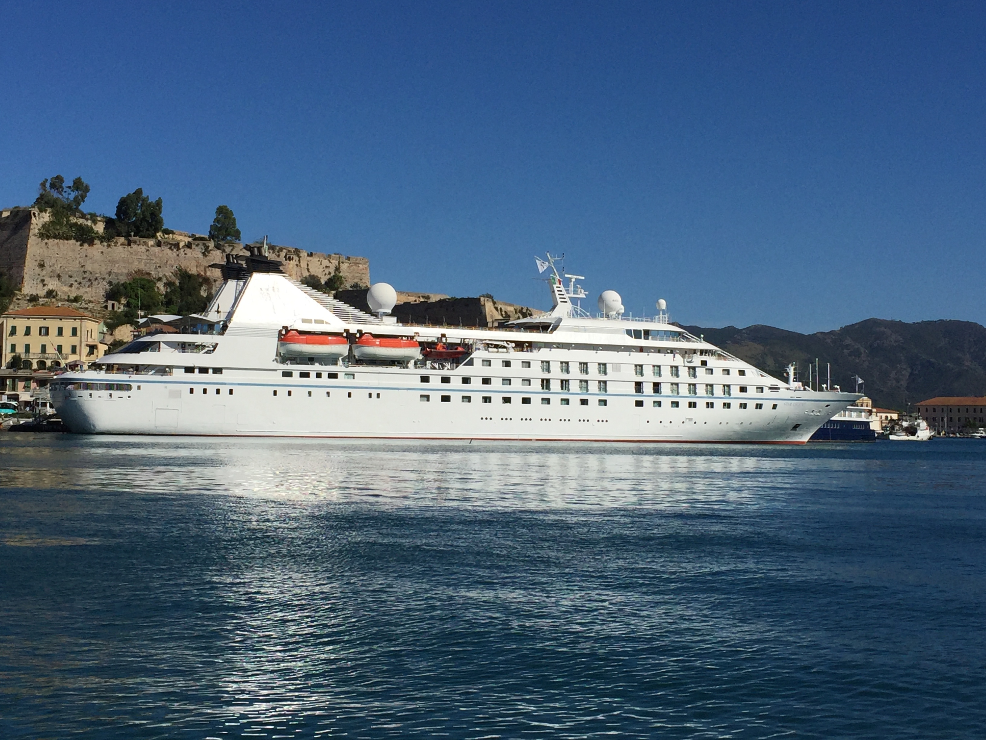 legend cruise ship