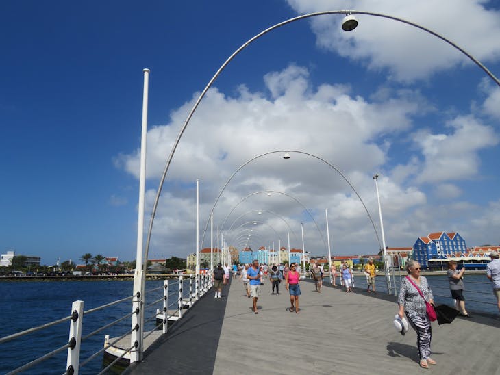 Willemstad, Curacao - Williemstad. On the bridge