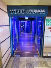Liquid Lounge 1