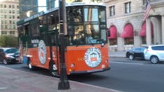 Boston, Massachusetts - Orbitz hop on bus - good tour & deals