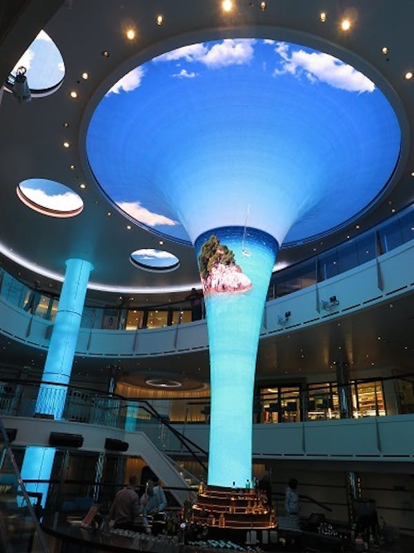 Atrium Centerpiece - Carnival Vista