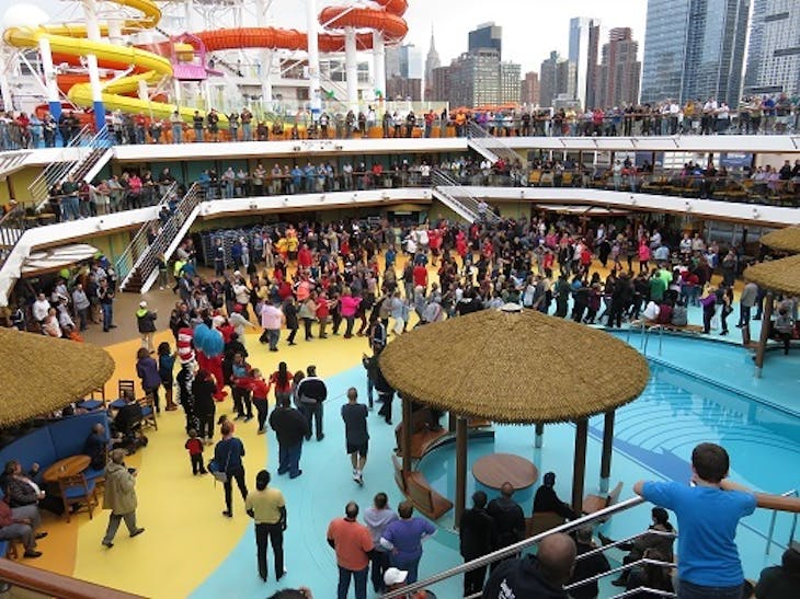 Sailaway Party  - Carnival Vista