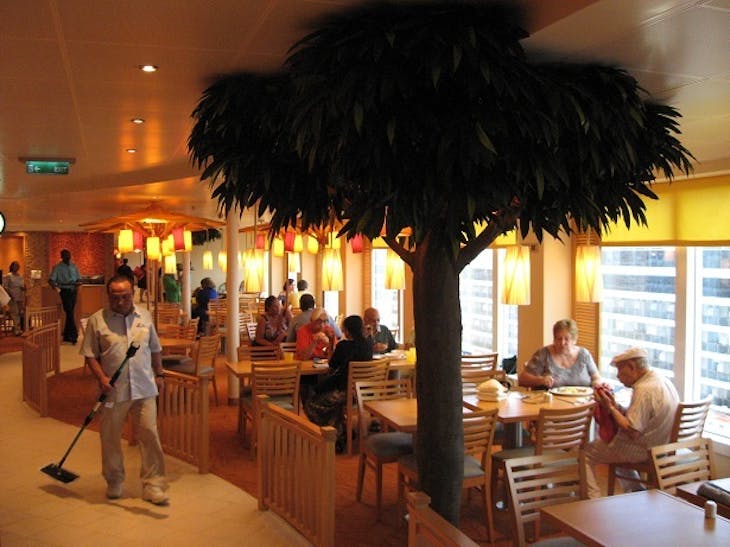 Lido Marketplace - Carnival Vista