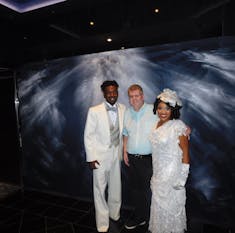 Two of the cast members from The Cotton Club show