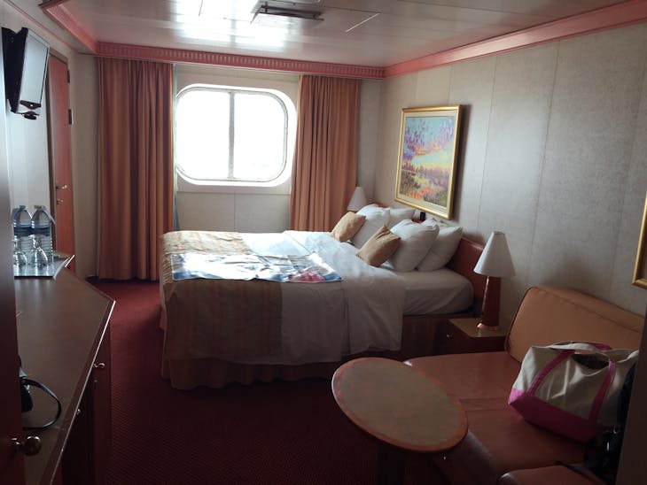 Carnival Splendor cabin 2274 - Stateroom 2274