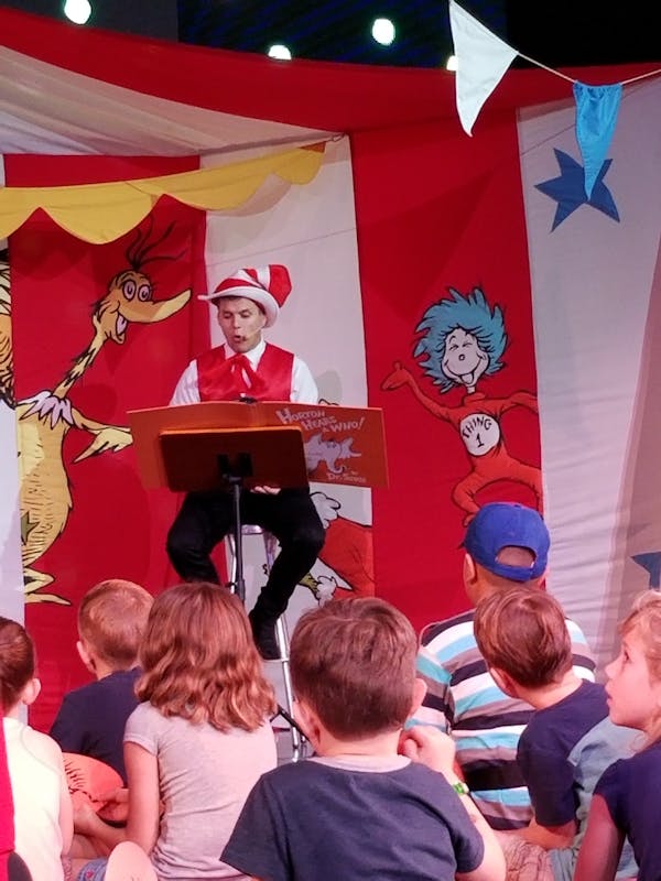 Seuss at Sea Character Parade & Story time - Carnival Sunshine