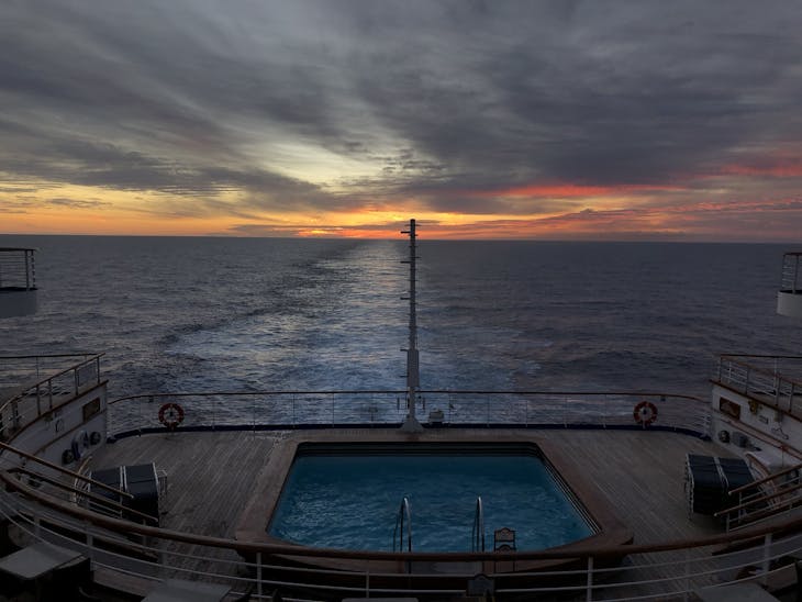 Picture perfect sunset as we sail back towards the mainland... - Grand Princess