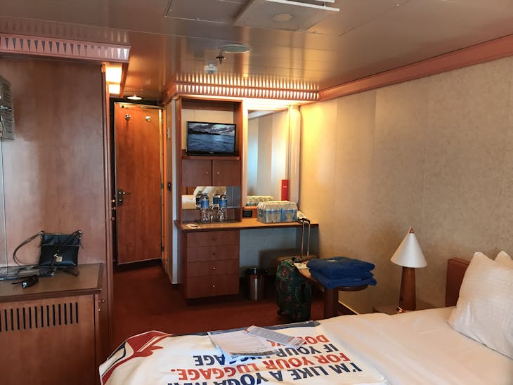 Carnival Freedom, Carnival Cruise Lines - January 13, 2018