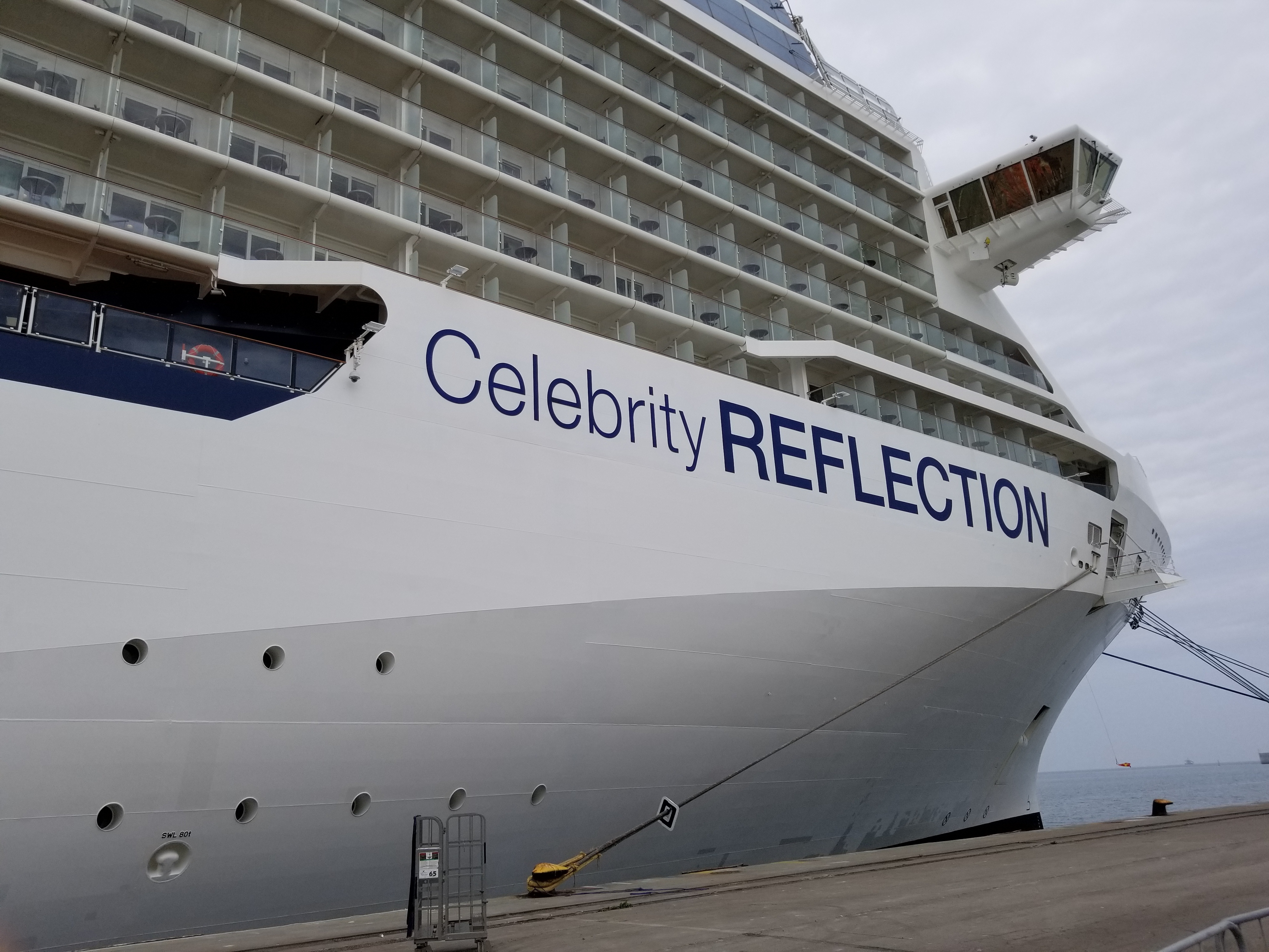 reviews of celebrity reflection