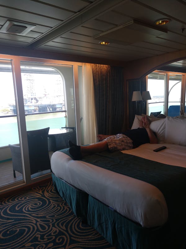 Bedroom area - Enchantment of the Seas