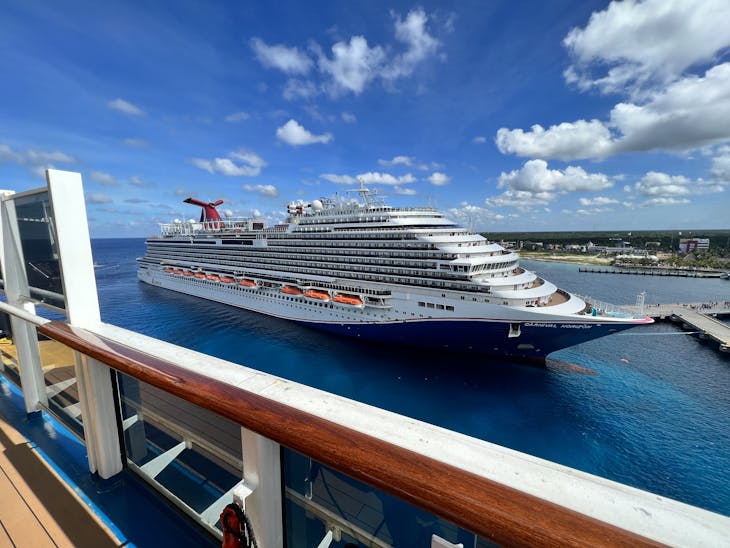 Carnival Vista, Carnival Cruise Lines - November 19, 2022