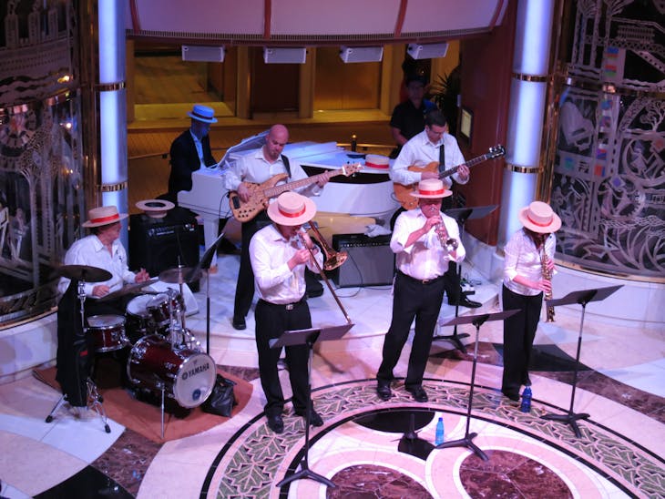 Live Band Performing Nightly - Sapphire Princess