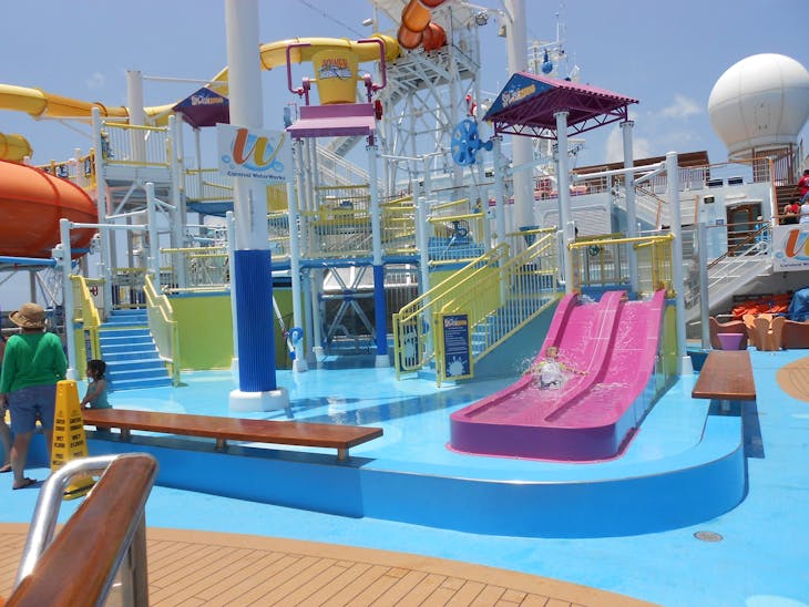 Water Park - Carnival Breeze