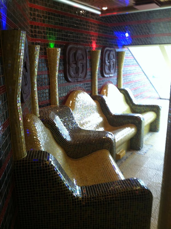 Eucalyptus-scented relaxation room, Carnival Splendor - Carnival Splendor