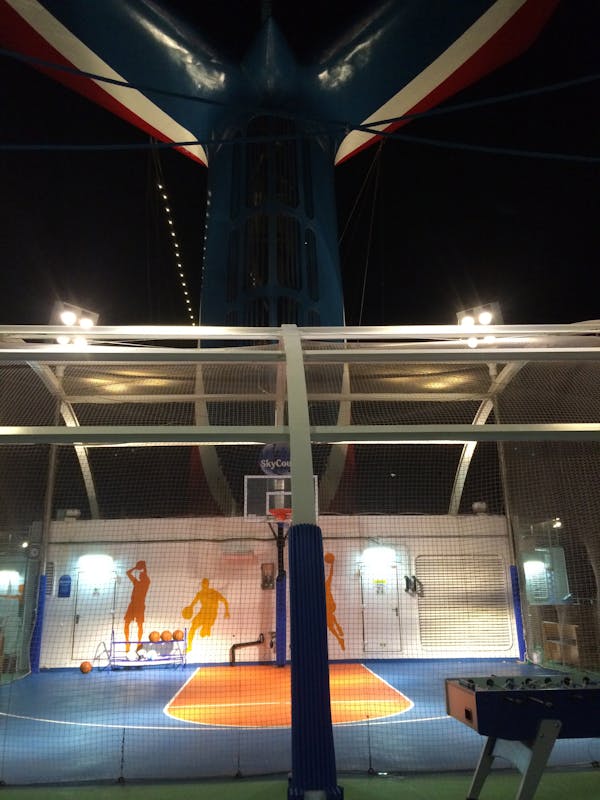 Sports Deck - Carnival Sunshine