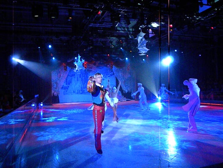 Ice Show eye candy!!! - Oasis of the Seas