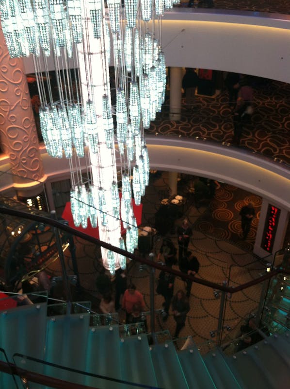 Atrium - Norwegian Getaway