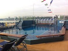 New York, New York - Pool at the back of the ship