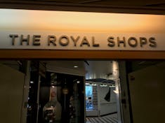 Royal Shops entrance