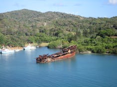 Mahogany Bay, Roatan, Bay Islands, Honduras - Oh Ship !