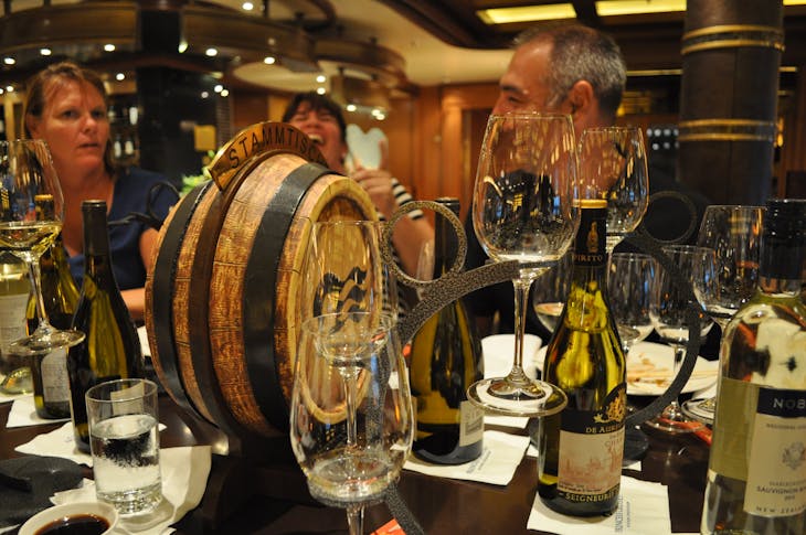 Wine pairing dinner in Vines on Royal Princess - Royal Princess