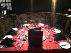 Illusionarium dinner set up