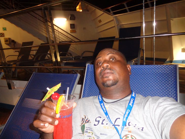 Basseterre, St. Kitts - Having a drink at the Dive-In-Movie 