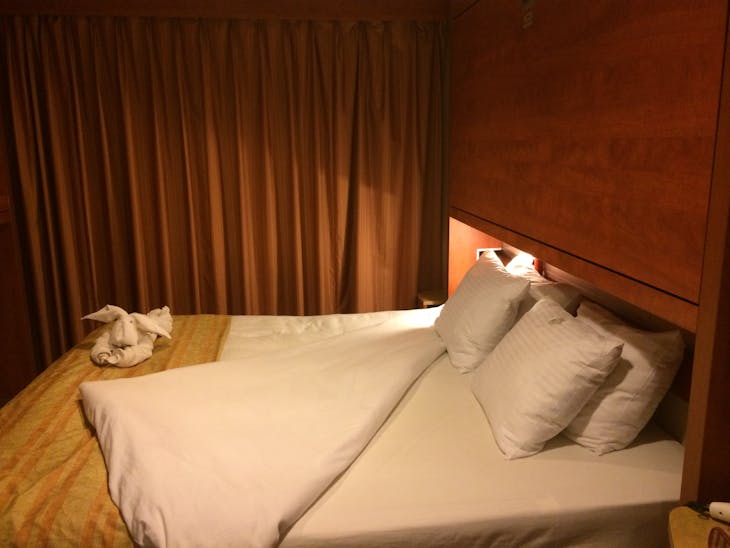 Cabin with extra berths - Carnival Ecstasy