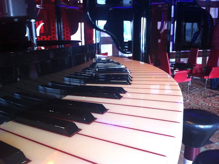 New York, New York - Piano Bar